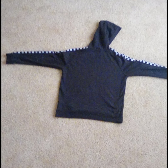 Black Checkered Hoodie - Picture 3 of 5